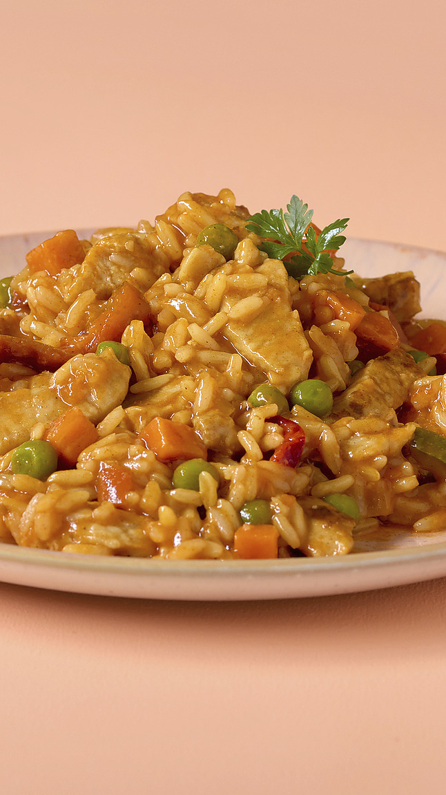 Djuvec_rijstschotel_met_varken_detail_35148 Djuvec_rijstschotel_met_varken_detail_35148