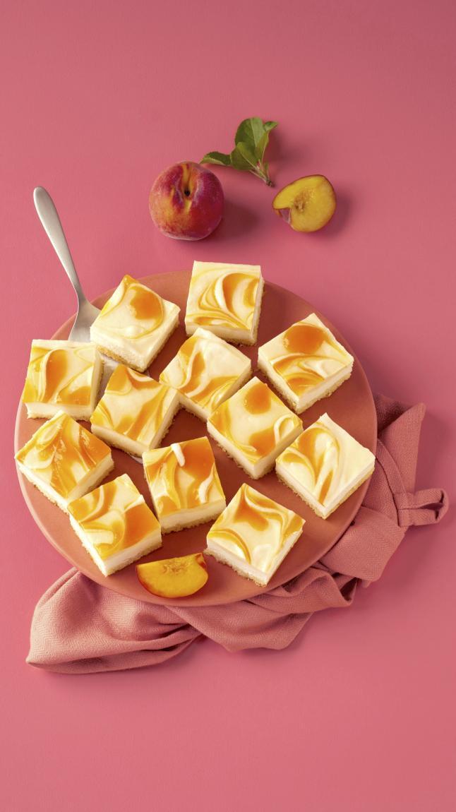 Perzik_yoghurt-creme_gebakjes_web_65061 Perzik_yoghurt-creme_gebakjes_web_65061