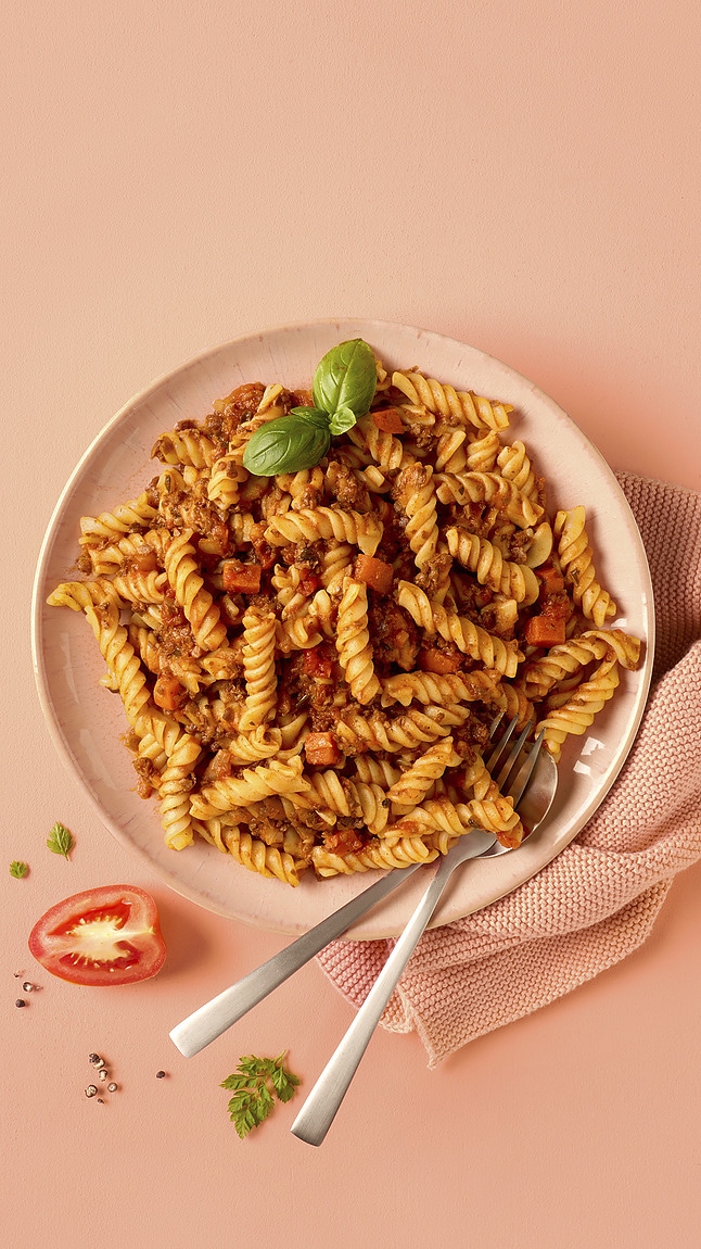 Vegetarische_fusilli_bolognese_web_35196