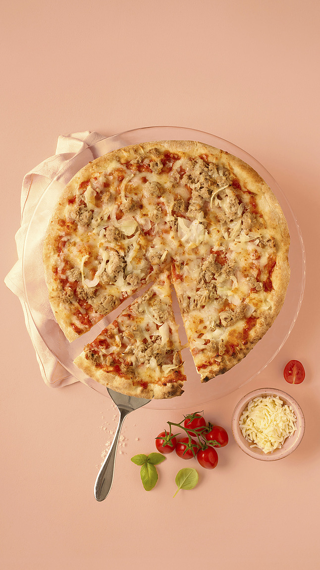 Pizza_tonno_met_ui_web_35116 Pizza_tonno_met_ui_web_35116