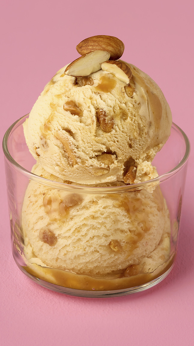 Cream_Caramel___Almond_detail_40049