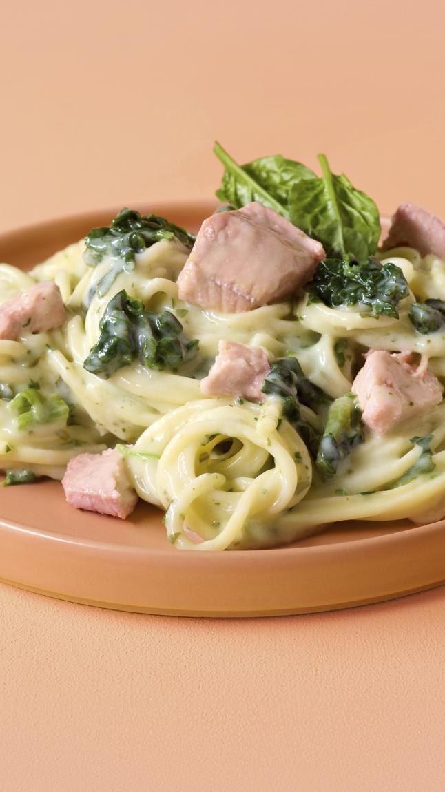 Spaghetti_met_wilde_zalm_detail_7046 Spaghetti_met_wilde_zalm_detail_7046