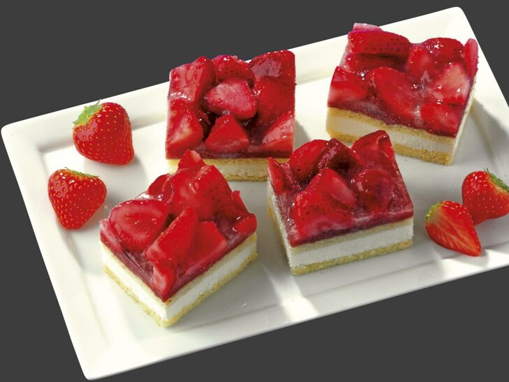 Aardbeiengebakjes