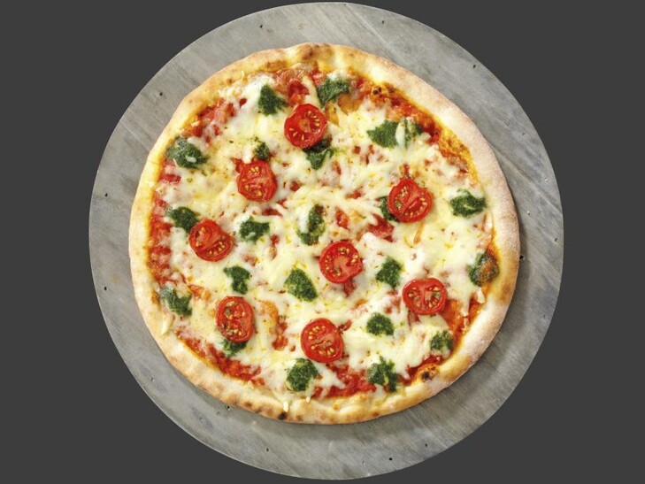 Pizza basilicum en kaas