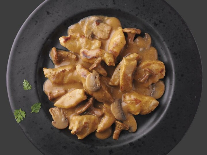 Varkensreepjes met champignons en cantharellen