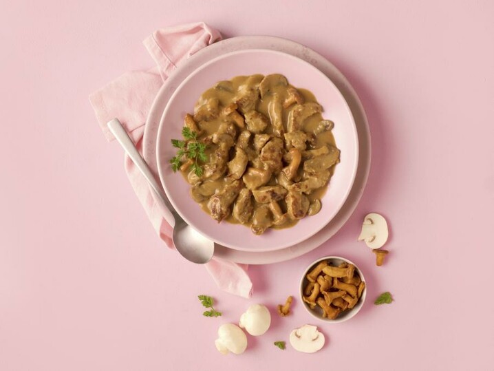 Varkensreepjes met champignons en cantharellen